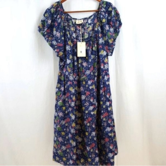 Universal Thread Boho Floral Dress - Picture 3 of 11